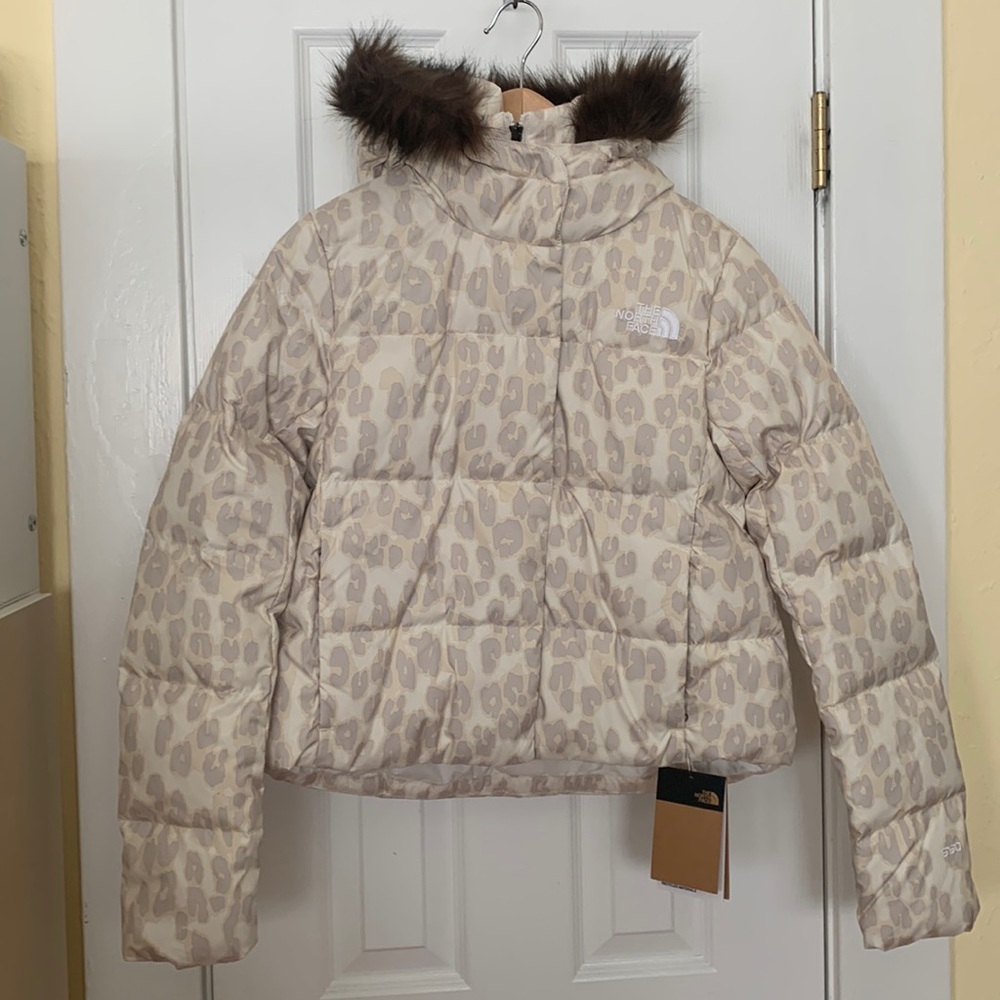 The North Face Leopard Print Dealio Down Jacket Hood w Removable Faux Fu…